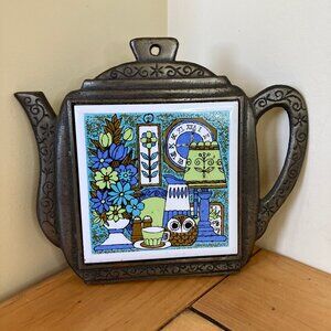 Metal Teapot Shape Trivet with Ceramic Tile MCM Owl Kitchen Scene Cherry Japan